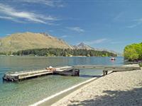 Lake Wakatipu Jetty - BreakFree The Point